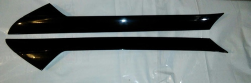 Imagen 2 de 9 de Moldura Farquilla Ornamento Parabrisas Ford Explorer Fibra