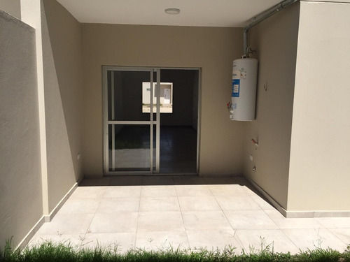 Imagen 29 de 30 de En Venta. Amplia Dupl 125m2 + Patio La Giustina Ii