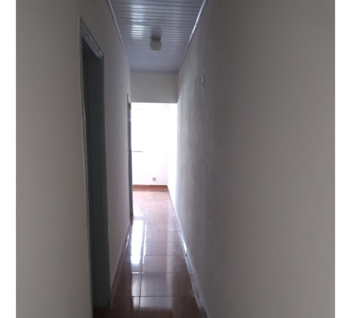 Imagem 10 de 14 de Casa Térrea 2 Quartos, 2 Banheiros, Edícula, 3 Vagas Fl54