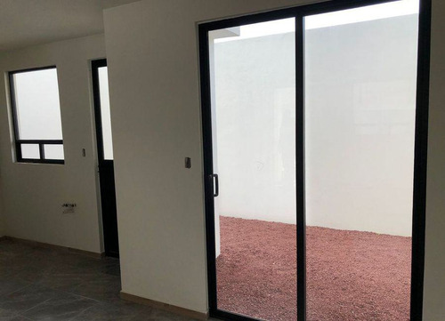 Casa En Venta En Mineral De La Reforma Valle De Las Estrellas Hgo