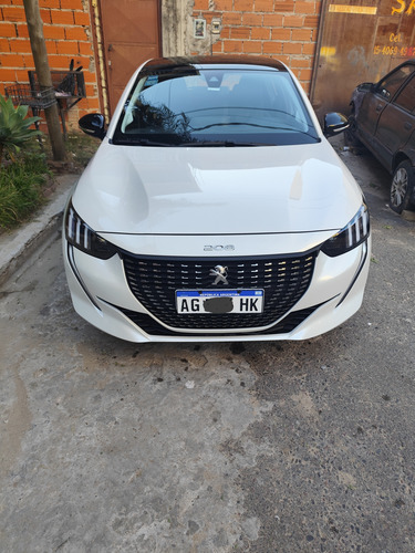 Peugeot 208 1.6 Feline Tiptronic