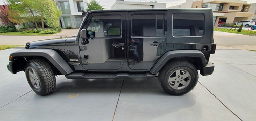 Imagen 4 de 12 de Jeep Wrangler Unlimited Sport