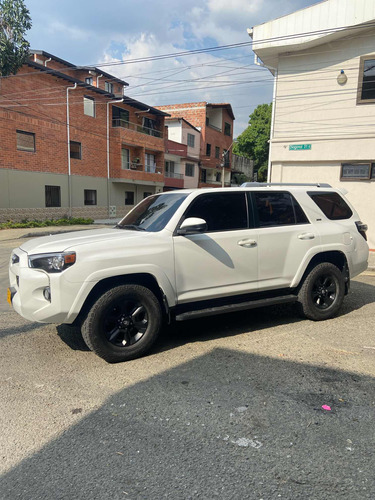 Toyota 4Runner 4.0 Sr5 Fl