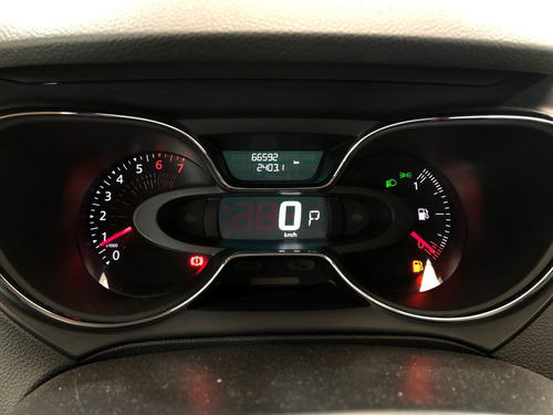 Imagem 11 de 14 de Renault Captur Zen 1.6 16v Sce Cvt (flex)