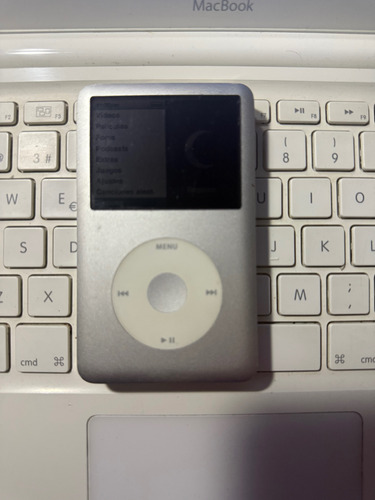 Ipod Classic De 6ta Generación 160gb (grueso) Plateado (Usado)