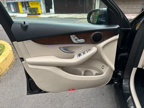Mercedes-Benz Clase GLC 2.0 300 Off Road At