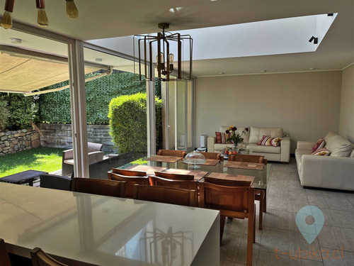 Venta Linda Casa Aislada En Condominio, 4d/4b, Las Pircas