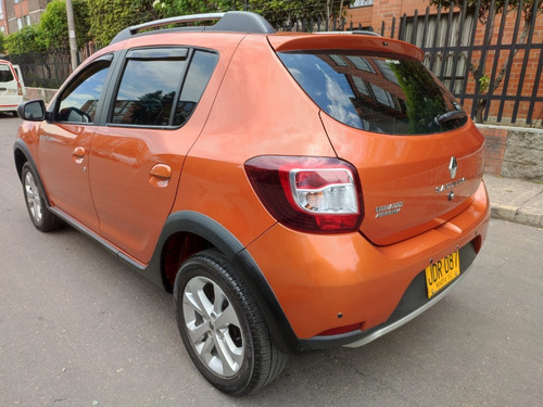 Imagen 7 de 15 de Renault Stepway 1.6 Expression