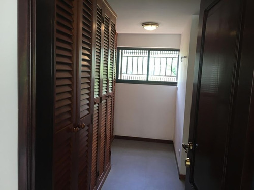 Imagen 13 de 17 de Apartamento Amplio En Alquiler En San Roman Gg 21-18907