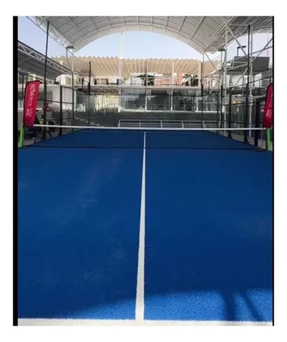 Pista Profesional De Pádel Panorámica
