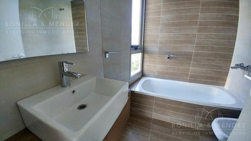 Departamento - Roosevelt, 3 Dormitorios, 2 Baños, A Estrenar!!