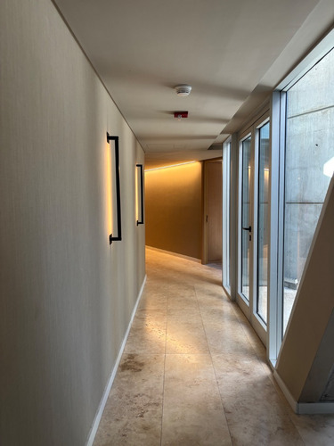 Selene Piso En Alquiler Al Rio 4 Ambientes Y Dependencias.