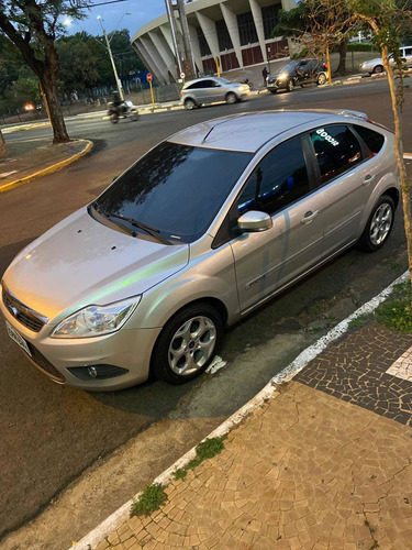 Ford Focus 1.6 Gl Flex 5p 2011