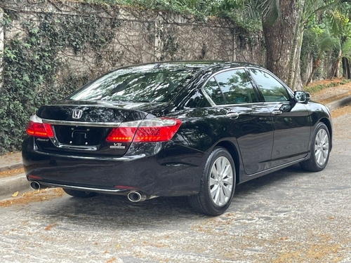 Imagen 6 de 15 de Honda Accord Touring 2015 Americana