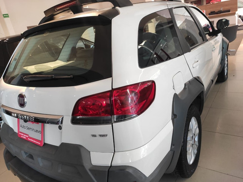 Imagen 6 de 10 de Fiat Palio 2019 1.6 Adventure Mt