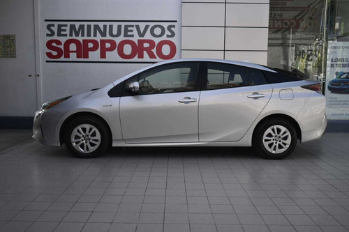 Imagen 4 de 14 de Toyota Prius 2017 1.8 Base Cvt