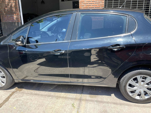 Imagen 10 de 23 de Peugeot 208 2017 1.6 Active