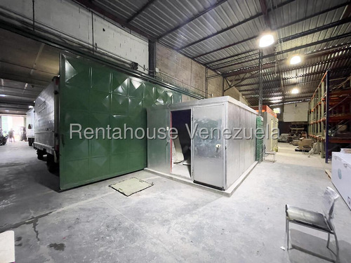 Galpón En Venta En Industrial Las Nayas Mls 25-23975 Yf