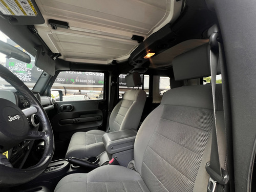 Jeep Wrangler SAHARA