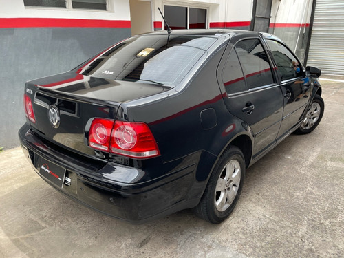 Volkswagen Bora 2.0 Tiptronic Automatico Techo Permuto