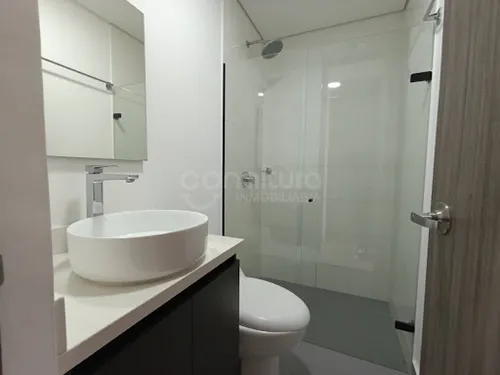 Apartamento En Arriendo Laureles 472-7213