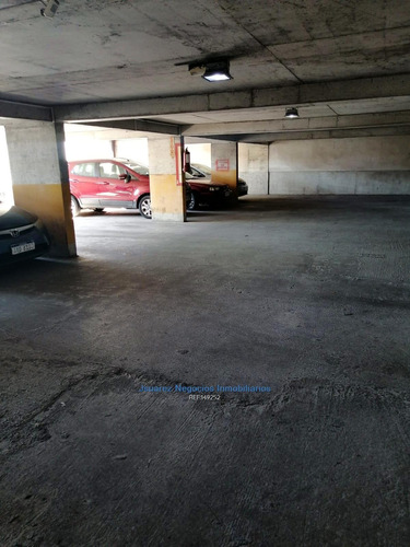 Imagen 4 de 13 de J.s Parking En Ciudad Vieja Cw149252