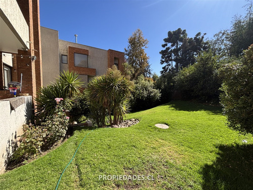 Departamento En Venta De 4 Dorm. En Las Condes