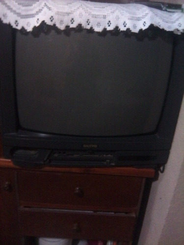 Televisor Sanyo En Muy Buen Estado
