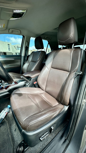 Toyota Hilux SW4 2.8 Srx 177cv 4x4 7as At