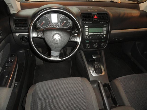 Volkswagen Jetta 2.5 I 20v 150cv Gasolina 4p Tiptronic