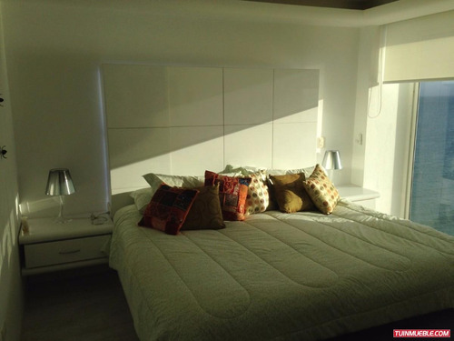 Imagen 3 de 6 de Apartamentos En Venta En Res. Morro De La Mar