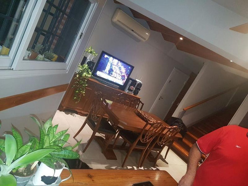 Imagen 14 de 30 de Importante Chalet En Venta En El Centro De Lanús Ideal Para Inversionista