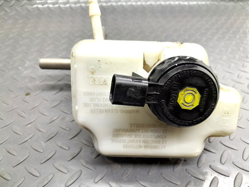 Bomba De Frenos Vw Jetta Mk6 2.5 Aut 2011-2018 Detalle (Usado)