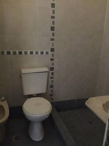 Venta De Piso Tipo Ph (1º Piso) Con Excelente Renta - San Telmo