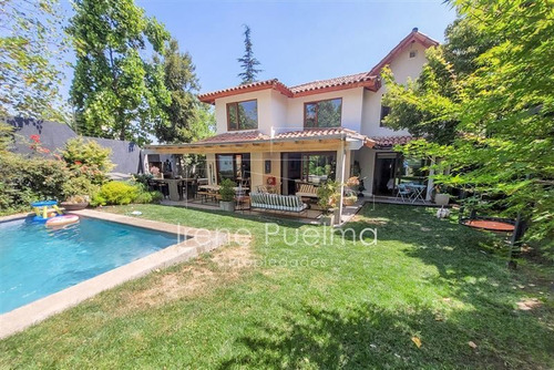 Imagen 8 de 19 de Vende Casa Remodelada Con Plaza Valle La Dehesa Lo Barnechea
