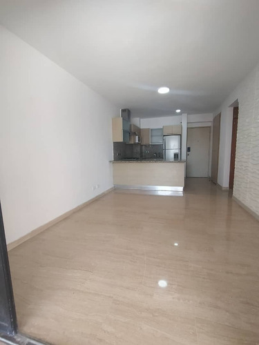 Imagen 4 de 16 de Alquiler Apartamento En El Peñon