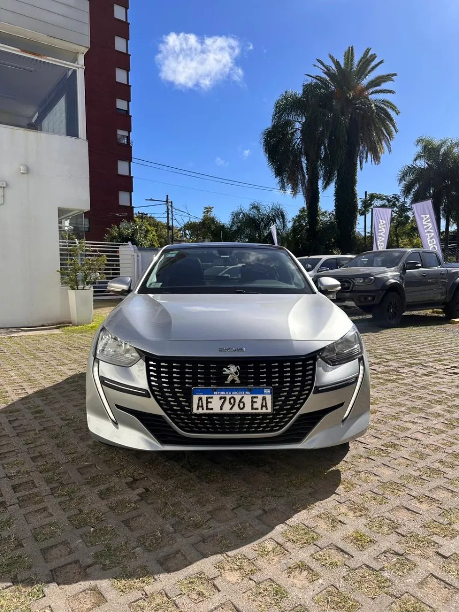 Peugeot 208 1.6 Allure Tiptronic