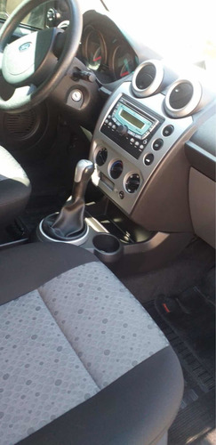 Imagem 3 de 7 de Ford Fiesta 1.6 Class Flex 5p