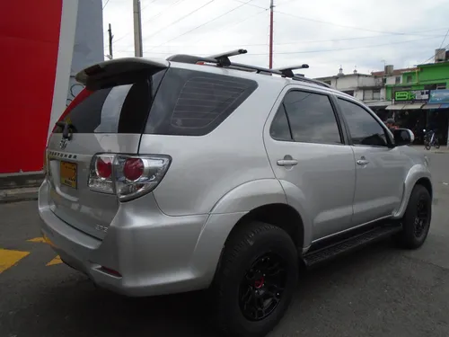 Toyota Fortuner 2.7l 4x4