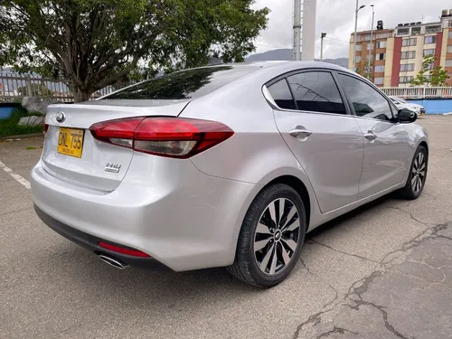 Kia Cerato Pro Sx Mt 1.6