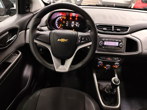 Chevrolet Onix Onix 1.0 LT SPE/4