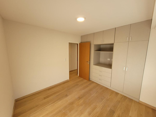 Imagen 10 de 22 de Departamento 2 Dormitorios Y Patio Exclusivo - Centro - Estrenar - Oportunidad