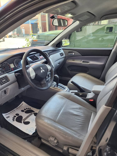 Imagen 6 de 9 de Mitsubishi Lancer