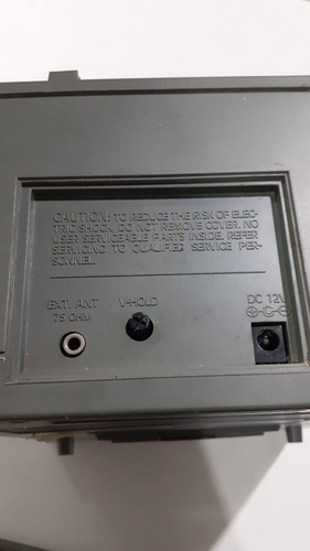 Tv Broksonic De 5 Polegada Mod: Ctre864 No Estado