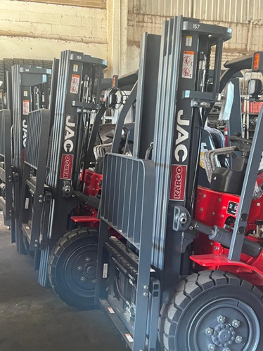 Montacargas Jac Diesel Y Gas Lp Diferentes Capacidades Nuevo