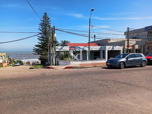 Espectacular Esquina Para Local Comercial Gastronómico- Ref: 13213