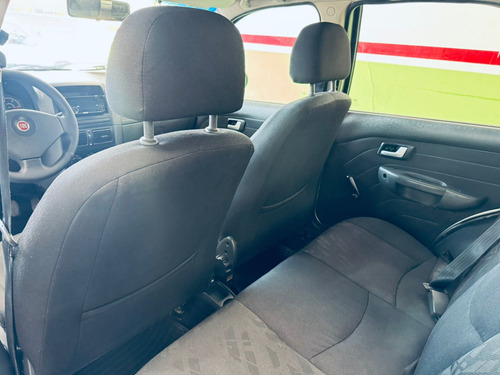 Fiat Siena 1.4 MPI EL 8V FLEX 4P MANUAL
