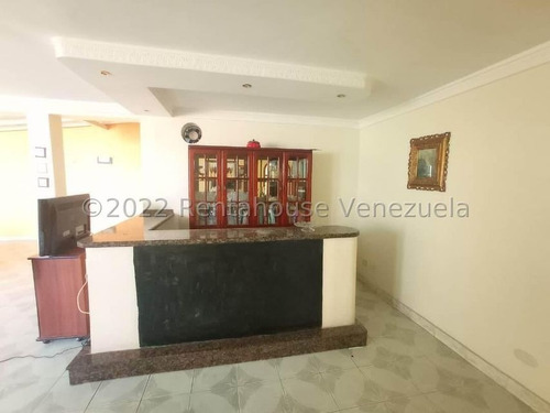 Imagen 7 de 30 de Gustavo Zavala Rentahouse 22-16568