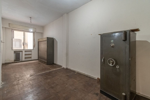 Oficina Comercial Venta En Av De Mayo Monserrat