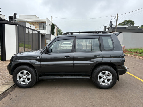 Mitsubishi Pajero TR4 2.0 Flex Aut. 5p